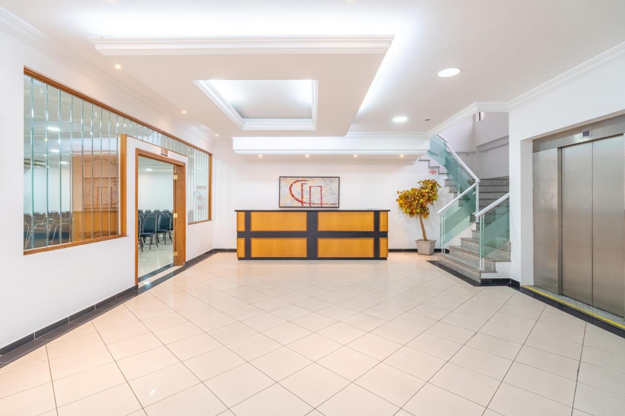 Santo André Hotel Plaza Mayor מראה חיצוני תמונה