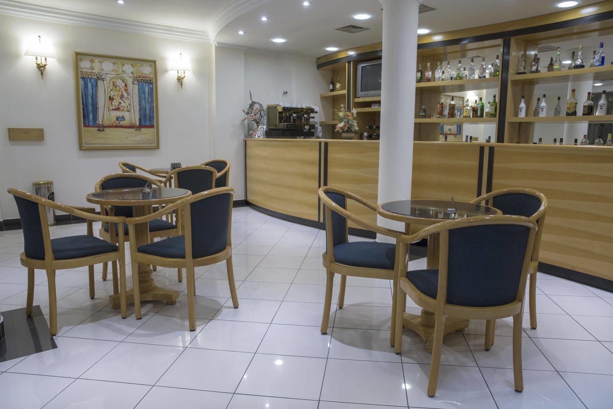 Santo André Hotel Plaza Mayor מראה חיצוני תמונה